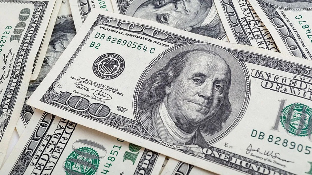 سعر الدولار مقابل الجنيه المصري