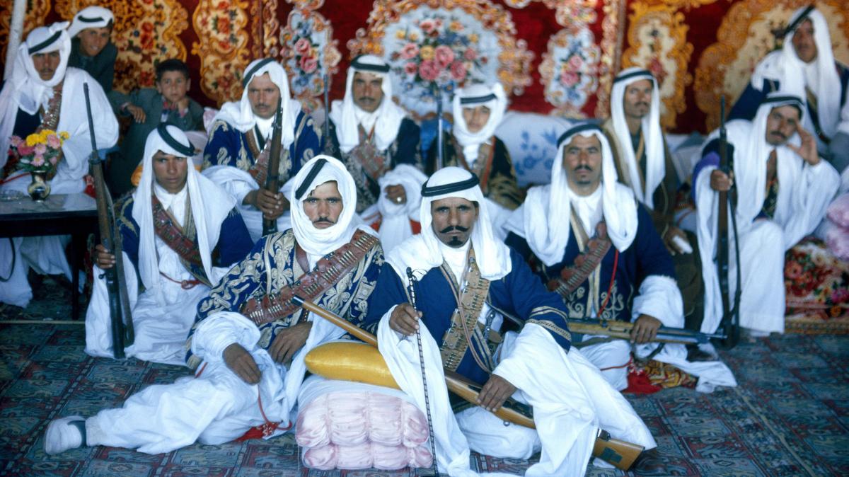 من وين يرجعون الحروب